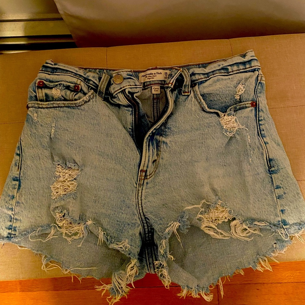 ABERCROMBIE jean short
